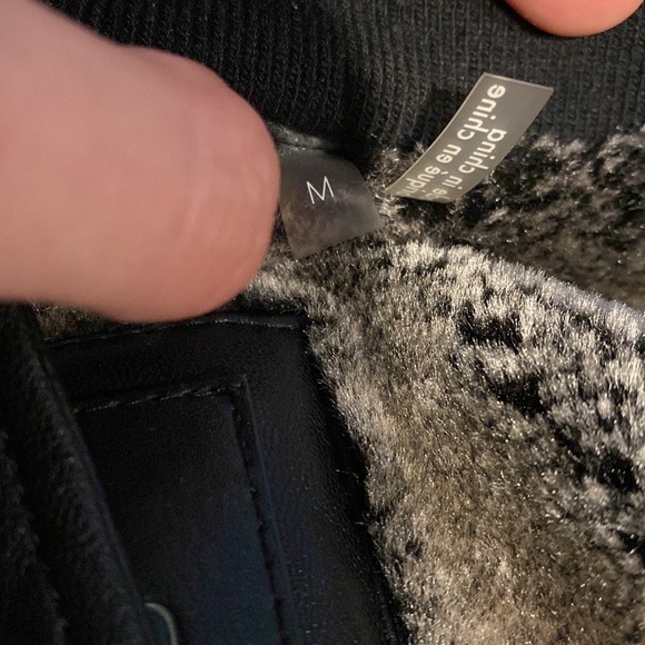 Leather jacket - Picture 6 of 6